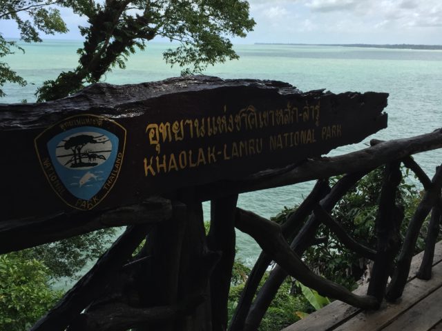 https://thailand-directory.com/wp-content/uploads/2021/10/Khuekkhak_Takua_Pa_District_Phang-nga_Thailand_-_panoramio_13-640x480.jpg